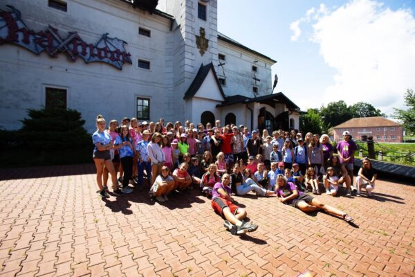 dobrodruzny-tabor-totem-1